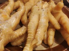 -休记光头香辣蟹干锅店(衣冠庙店)