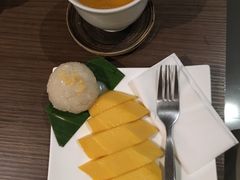 -Let’s Relax Spa(Terminal 21 Asok)