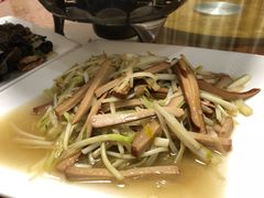 -天目湖刘老四农庄