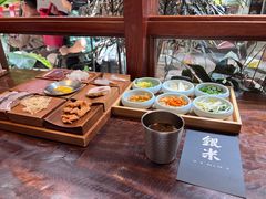 -银米·云南传统过桥米线(双廊黑金冠店)
