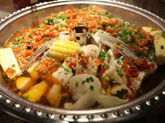 -唐伯虎新派湘菜馆(石夏时代广场店)