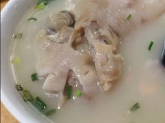 -雷祖芳老妈蹄花店