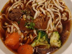 -康师傅私房牛肉面(马泉营奥莱店)