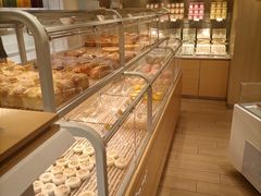面包甜点陈列柜-好利来(牡丹园店)