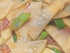 -民间瓦缸煨汤館(嵩山路店)