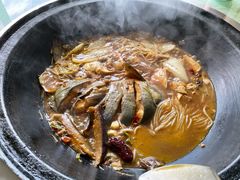 -老渔翁笨锅炖(迎宾路总店)