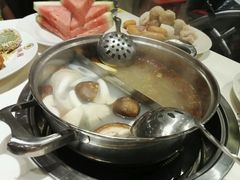 -向阳居火锅涮烤自助餐厅
