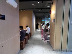 -麦当劳(中二横路店)
