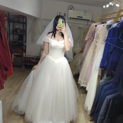 -NaNa婚纱礼服馆