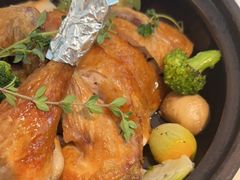 -春树下·树屋花房西餐厅(罍街AS1980店)