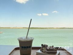 -抱抱地球咖啡馆(国家海洋博物馆店)