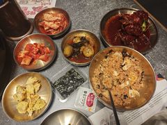 -草家酱蟹炭火烤肉店(珲春南路二店)