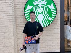 -星巴克(武汉奥山世纪城店)