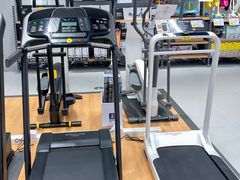 -迪卡侬(袁家岗店)