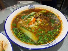 酸汤臊子面-大嘻咹biangbiang面(历史博物馆店)