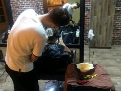 点击看大图 -青木造型HAIR·あおき髪を刈る潮人店