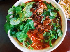 -莉安酸牛肉早点