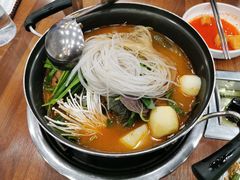 -元堂脊骨土豆汤(明洞2号店)