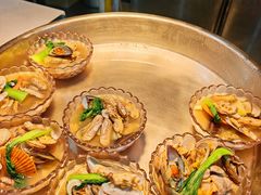 -涨巢·潮玩水疗局