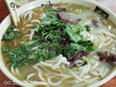 -河间正宗驴肉火烧(宾水西里店)