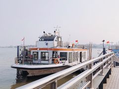-鱼珠码头(轮渡站)
