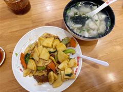 鲜肉小馄饨-小姜锅贴(凤凰街店)