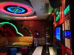 -名星会量贩式KTV旗舰店(盈熙广场店)