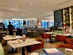 -港丽餐厅(高德置地店)