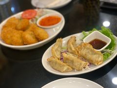 -J Daeng Seafood