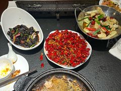 -万重锦·人文川菜馆(骡马市店)