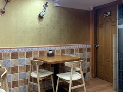 -怡妮新疆风味餐厅(东江湾路店)