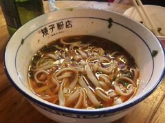 -矮子粉店1985·长沙米粉(湘春路店)
