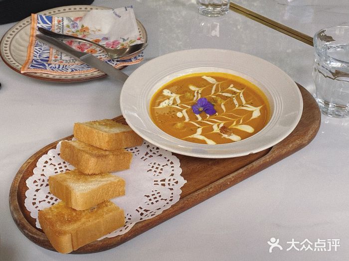 304/BRUNCHRESTAURANT图片