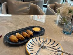 -必胜客(漕宝路店)