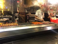 自助取餐区-四海一家自助餐(益田假日广场店)