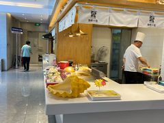 -赶海部落海鲜城(海阳路店)