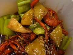 -红盔侠小龙虾(海宁银泰店)
