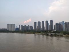 -南京眼步行桥
