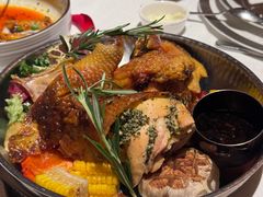 -Mogul Eatery·大亨餐酒馆