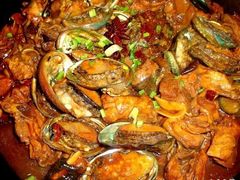 -八府香鸭·啫啫煲(华山路店)