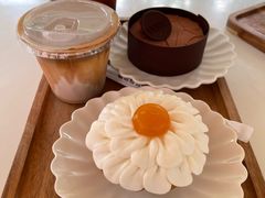 -VERIE BAKEHOUSE