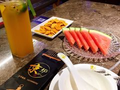 -三人行骨头王火锅(长寿店)