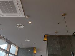 -吉布鲁牛排海鲜自助(温江合生汇店)