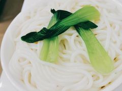 -在蒙自过桥米线