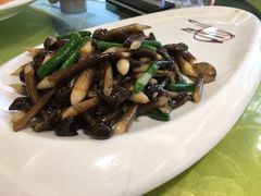 清炒鸡纵菌-马凯餐厅(长椿街店)