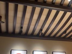 -佬麻雀·新湘菜(珠海金发购物中心店)
