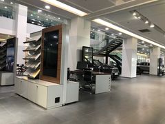-浙江星杭奔驰4S店(海创园店)