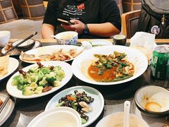 -鲁菜根·泰安菜(万达店)