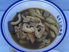 -府广阿婆牛杂