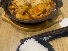 -极有家小鱼小鸡石锅煲(佳兆业店)